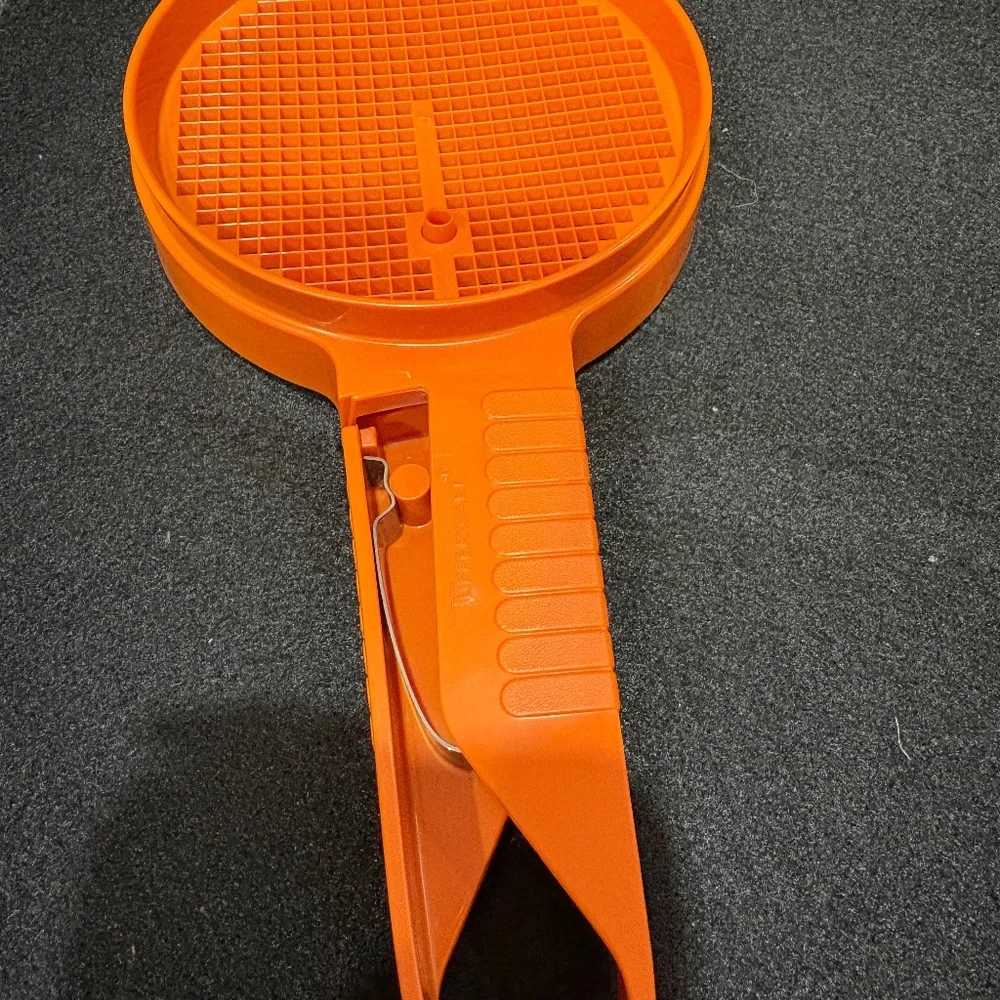Vintage TUPPERWARE Sift It Sugar Flour Orange #1689-11